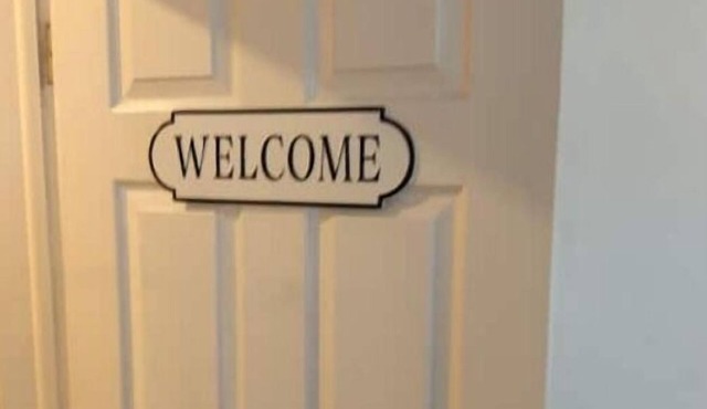 Charming studio with AC, WiFi in lovely Lauderdale Lakes