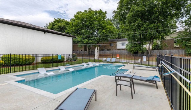 Charming studio apartment in awesome Huntsville near Redstone Arsenal