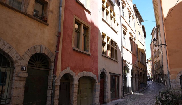 Charming studio apartment in Old Lyon