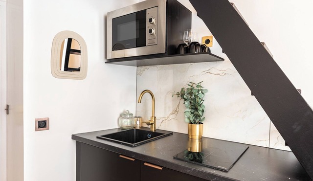 Charming studio apartment for 2 - Air conditioning