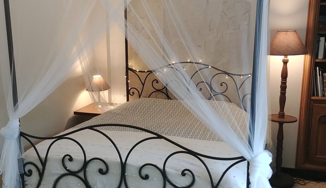 Charming Studio in Nyons