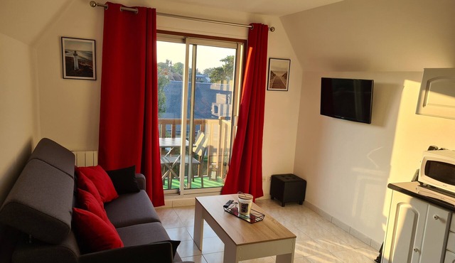 Charming studio near the sea