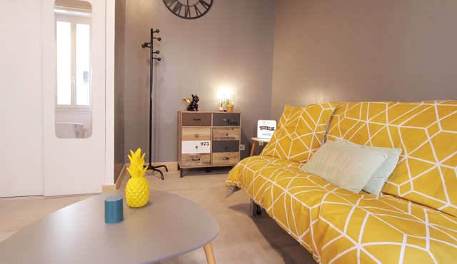 Charming Studio Near Parc Longchamp