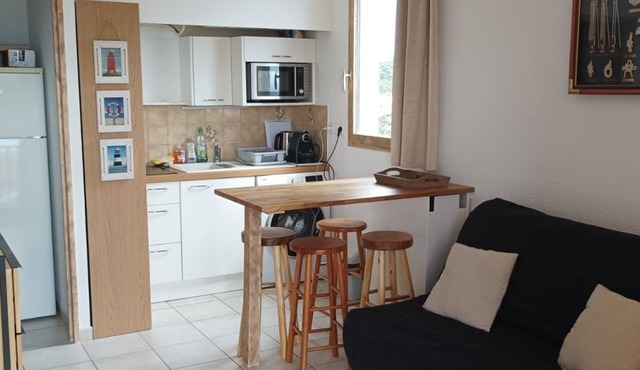 Charming studio near the beach.