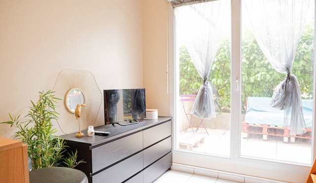 Charming Studio Near Jean Macé