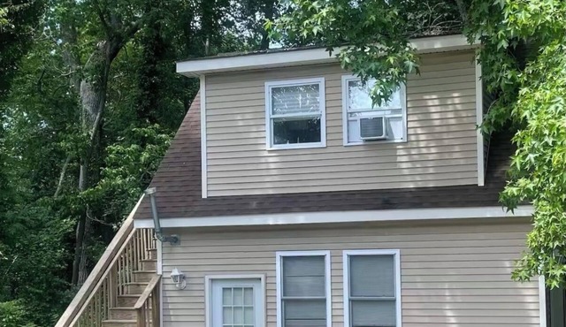 Charming studio in Cape May Court House - perfect for a couples getaway