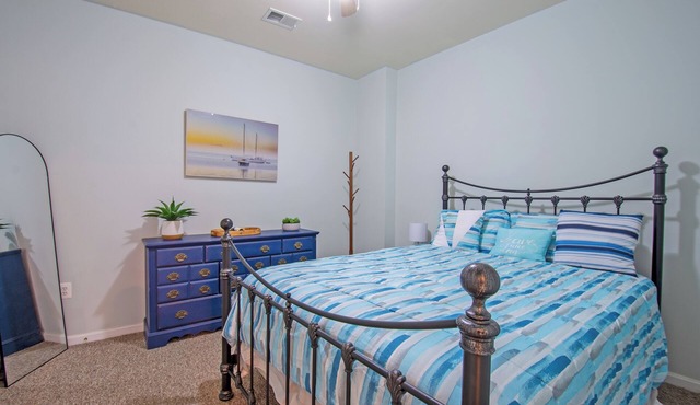 Charming studio with WiFi and AC in serene Leesburg