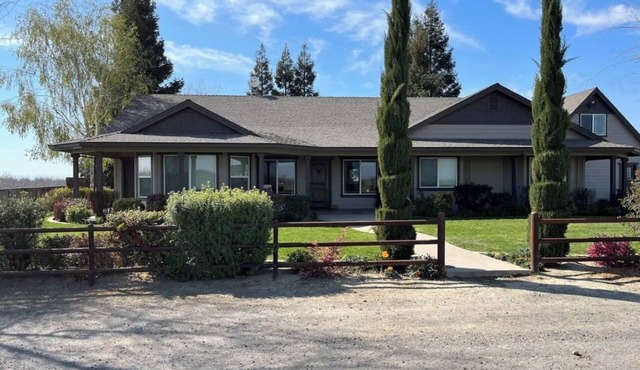 Charming studio with WiFi, AC and a pool in fabulous Oakdale