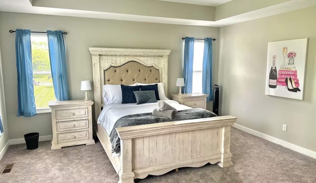 Charming Suite in a Spacious Shared Home in Fishers – Utilities included