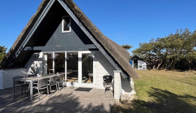 Charming summer house with a lovely large terrace