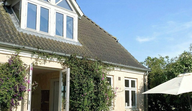 Charming summer house on North Langeland