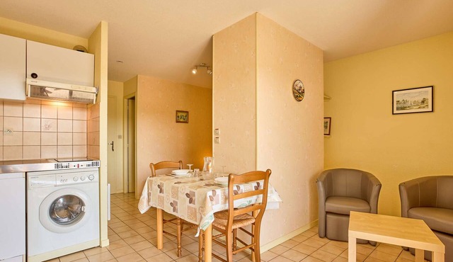 Charming T1 bis with balcony and pets allowed in Barbotan