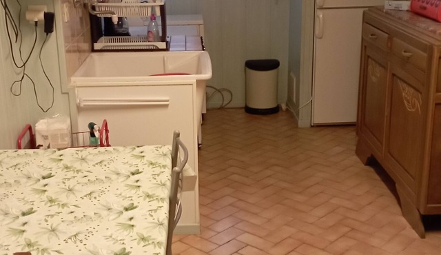 Charming T1 in large Landes house, near lake and ocean, pets welcome