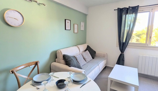 Charming T2 150 m spa capacity 4 people