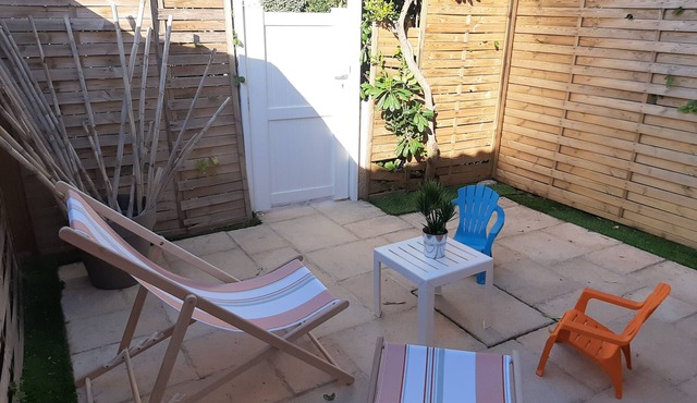 Charming T2, ground floor with 2 Terraces