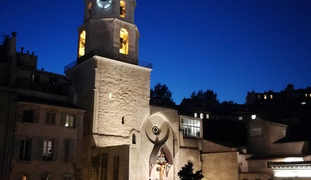 Charming T2 in the heart of Marseille, between the Panier and the Old Port