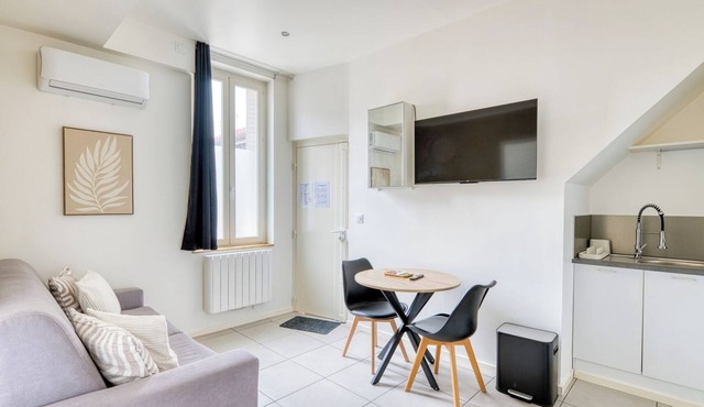 Charming T2 near Lyon!