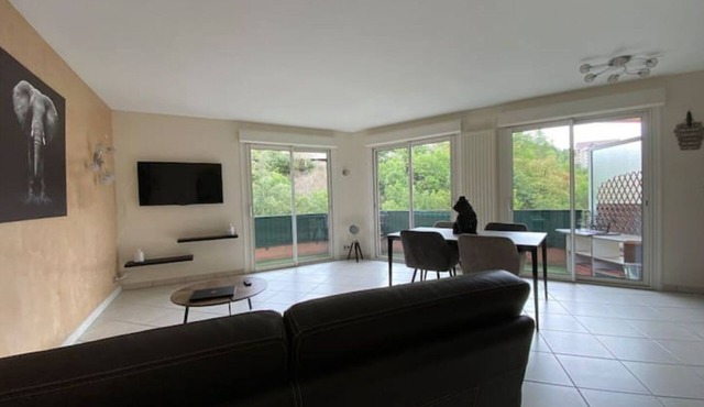 Charming T3 Apartment in the Heart of Gap