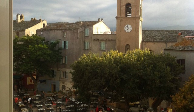 Charming T3 in the heart of Saint Florent