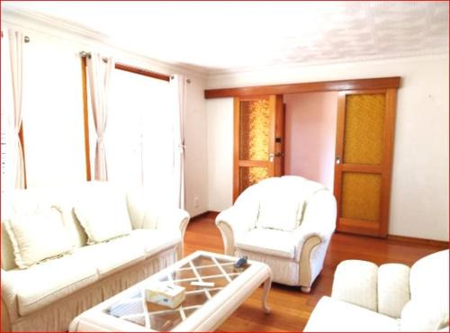 Charming Three-Bedroom Holiday Home Near Werribee Park