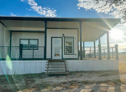 Charming Tiny Home Near Killeen & Fort Hood