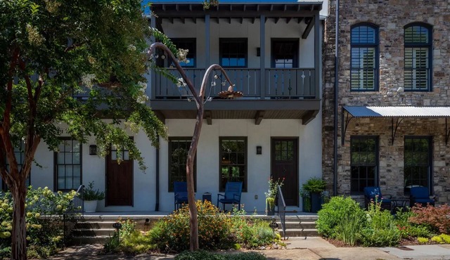 Charming townhome in Serenbe - pets welcome!
