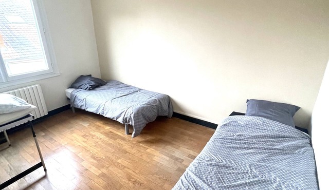 Charming town house in the center of Nevers - sleeps 6