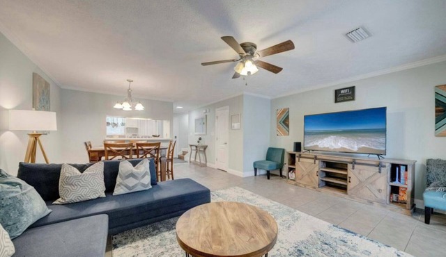 Charming townhome in Historic St. Andrews!