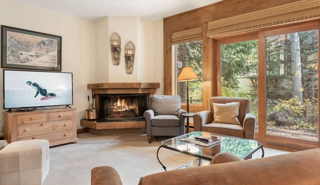 Charming Townhome on Gore Creek