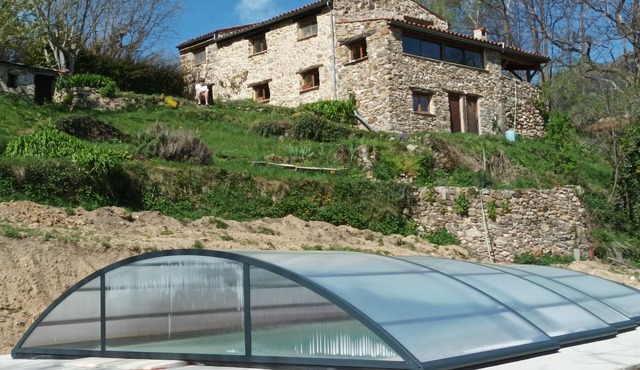 Charming traditional house with pool and terraced grounds