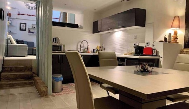 Charming triplex apartment in the center of Limoges.