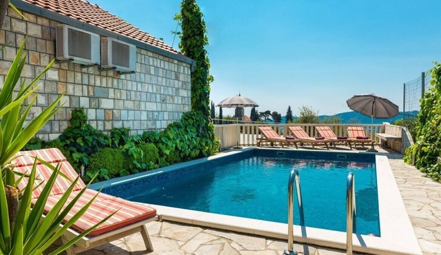 Charming Trsteno Villa | Villa Mia | 3 Bedrooms | Private Pool | Sea Views