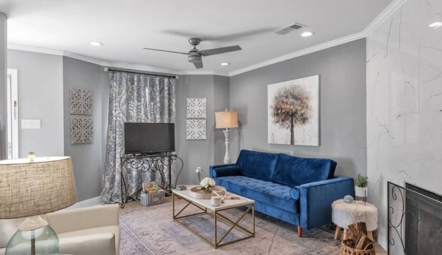 Charming two ensuites near hospitals & shops. Jefferson Hwy Bluebonnet