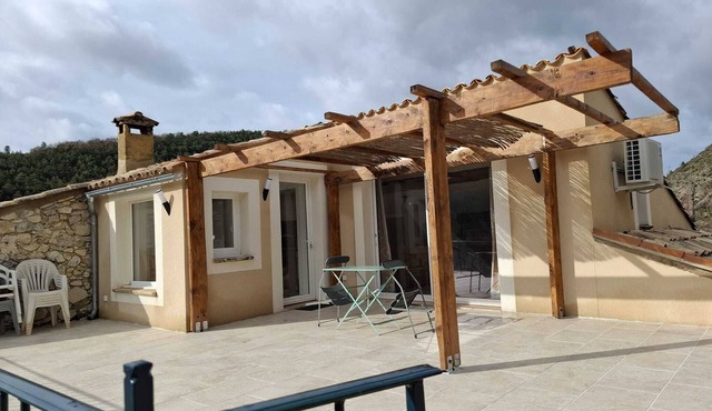 Charming two-room barronies large terrace