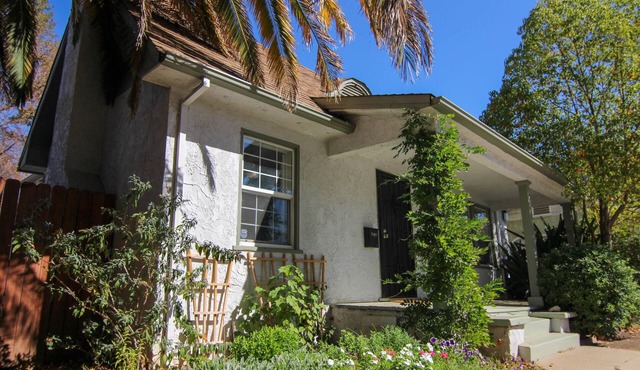 Charming Two Room Bungalow with Patio and Backyard Near Downtown