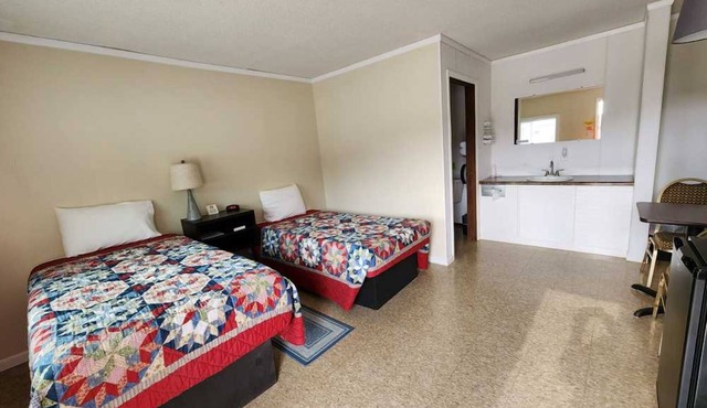 Charming Unit Near Truman Lake – Ideal for Outdoor and Relaxing Adventures
