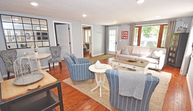 Charming, Updated Home in the Heart of Downtown Glen Arbor!