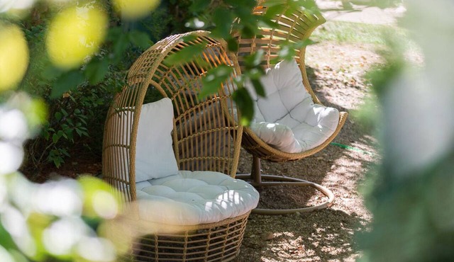 Charming vacation rental with a pool in the heart of Touraine - Sleeps 5