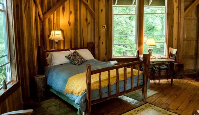 Charming Vacation Rental in a Barn on a Horse Farm near Afton Mountain in Virginia