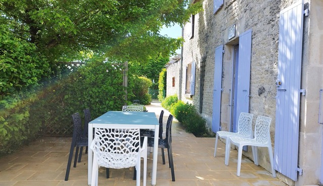 Charming Vendée cottage - Les GlycinesHeated pool in season!