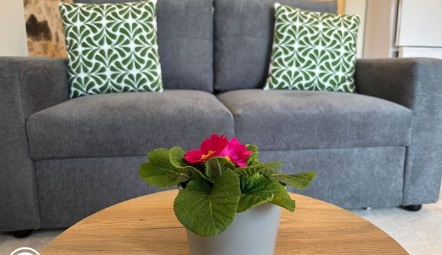 Charming Vendée Cottage with Garden - 6 Guests