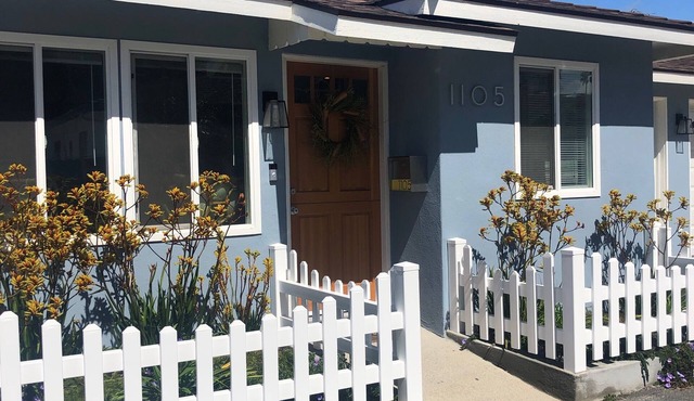Charming Ventura Beach Bungalow on Prime Beach Lane in Pierpont by the Sea