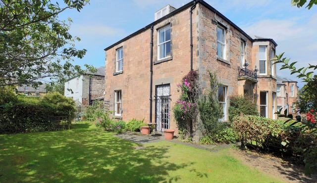 Charming Victorian holiday home in North Berwick, the heart of East Lothian’s golfing coast