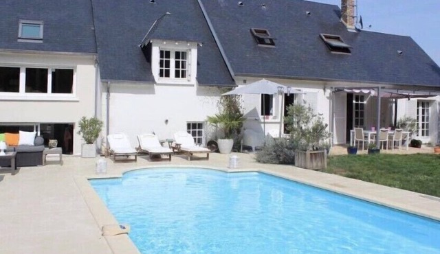 Charming villa with summer-heated pool in the heart of the Kings' Valley