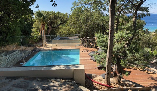 Charming villa 80 metres from the beach