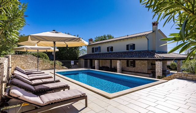 Charming Villa Antoana for families and kids in Labin - Rabac with kids playground & private pool