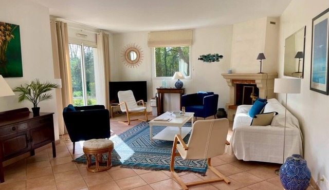 Charming villa - beaches 5 minutes away