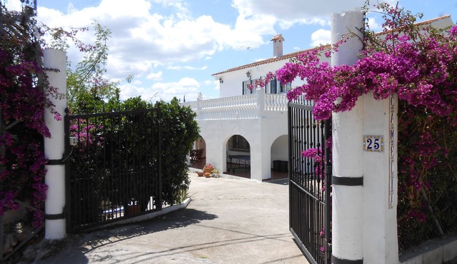 Charming villa with pool - Gandia - 10 people