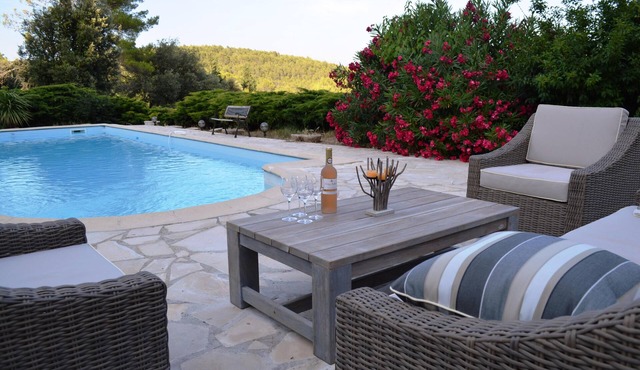 CHARMING VILLA WITH HEATED POOL FROM MAY TO OCTOBEREXCEPTIONAL VIEW