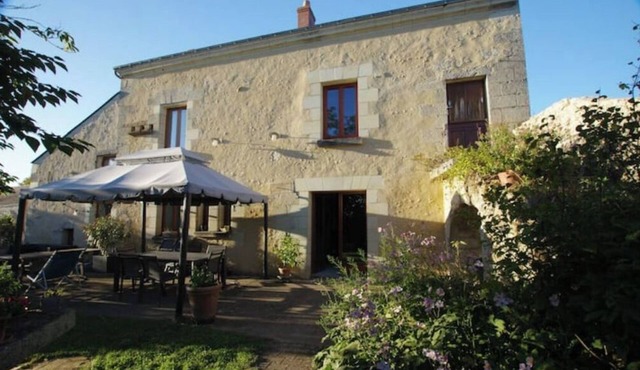 Charming villa in the vineyards, 10 minutes from Saumur